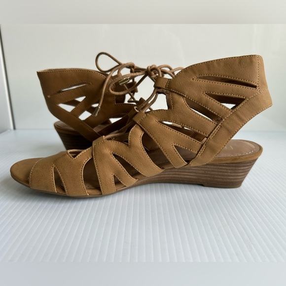 Franco Sarto Lace Up Wedge Sandals Tan Size 9.5 Summer - Picture 5 of 10